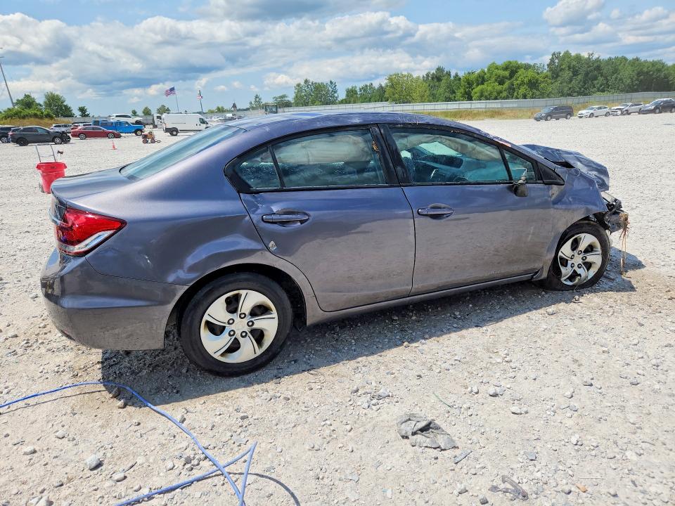 Photo 3 from auction – 2015 HONDA CIVIC with VIN 19XFB2F50FE092181