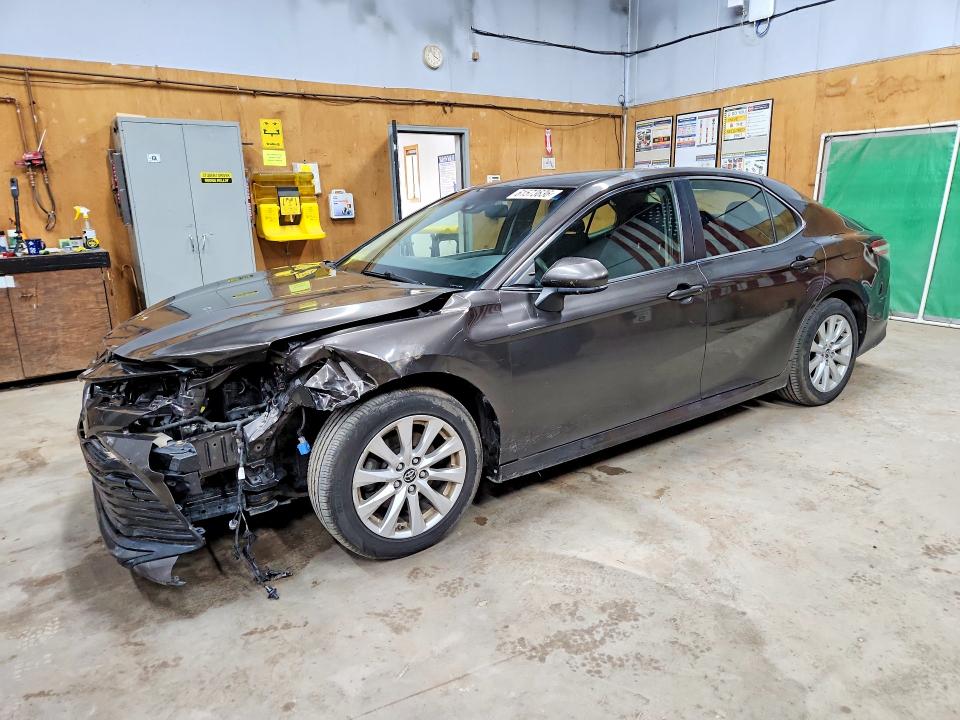 2018 TOYOTA CAMRY - Търг №61573636