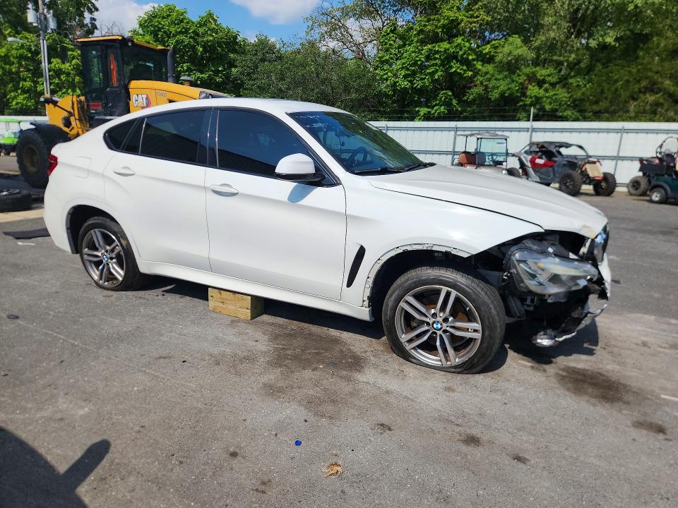 Foto 4 de la subasta – 2018 BMW X6 con VIN 5UXKU2C58J0X48916