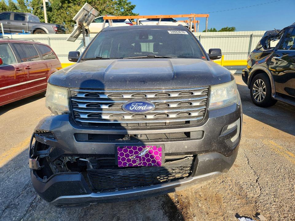 Photo 5 from auction – 2016 FORD EXPLORER with VIN 1FM5K7F85GGC21872