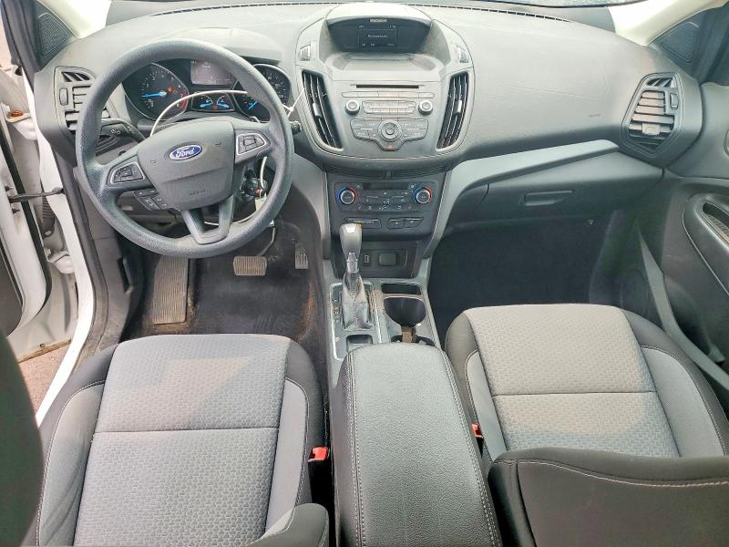 Photo 8 from auction – 2017 FORD ESCAPE with VIN 1FMCU0GD7HUD18403