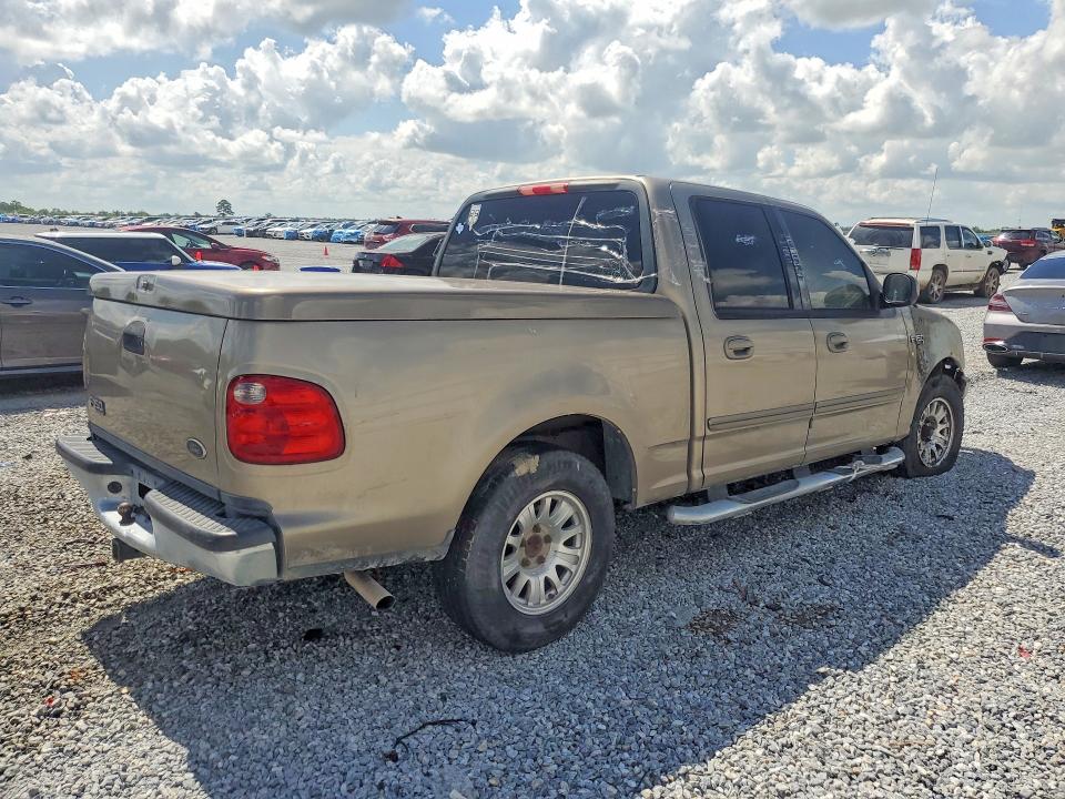 Photo 3 from auction – 2002 FORD F150 with VIN 1FTRW07632KD46874