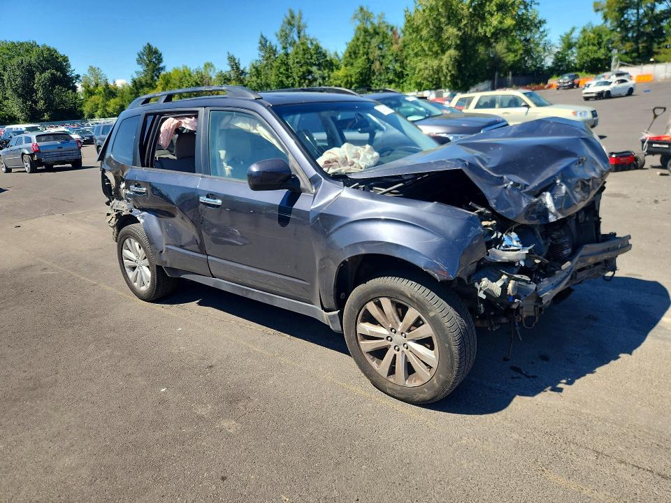 Photo 4 from auction – 2012 SUBARU FORESTER with VIN JF2SHADC1CH432521