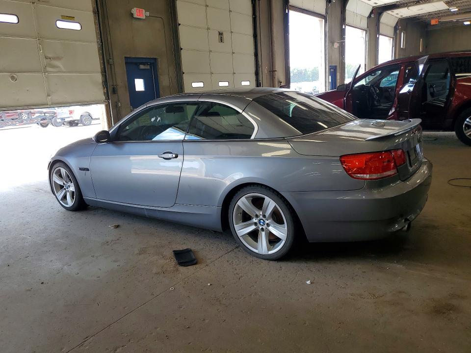 Photo 2 from auction – 2007 BMW 335 with VIN WBAWL73547PX46256