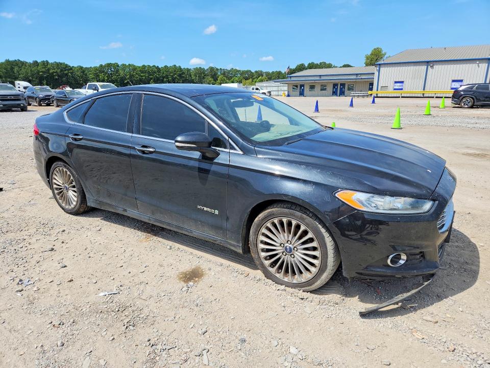 Photo 4 from auction – 2014 FORD FUSION with VIN 3FA6P0RU1ER295909