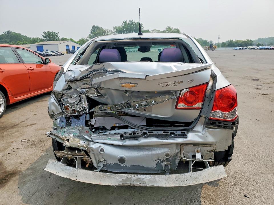 Photo 6 from auction – 2013 CHEVROLET CRUZE with VIN 1G1PC5SB3D7243082