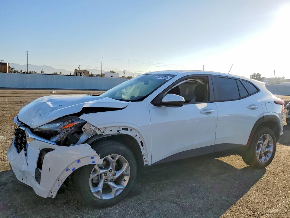 CHEVROLET TRAX 2024 with VIN KL77LFE2XRC021384 - Photo from auction