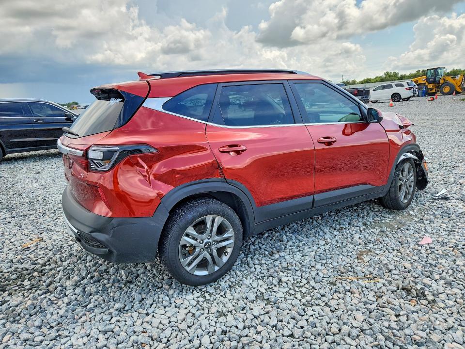 Photo 3 from auction – 2021 KIA SELTOS with VIN KNDEU2AA9M7227584