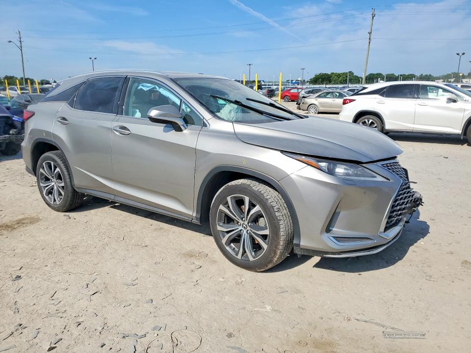 Photo 4 from auction – 2022 LEXUS RX with VIN 2T2HZMDA7NC348423
