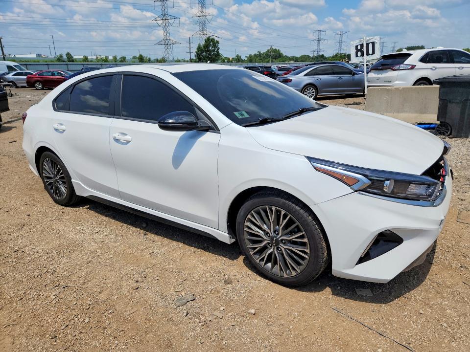 Photo 4 from auction – 2024 KIA FORTE with VIN 3KPF54AD8RE824188