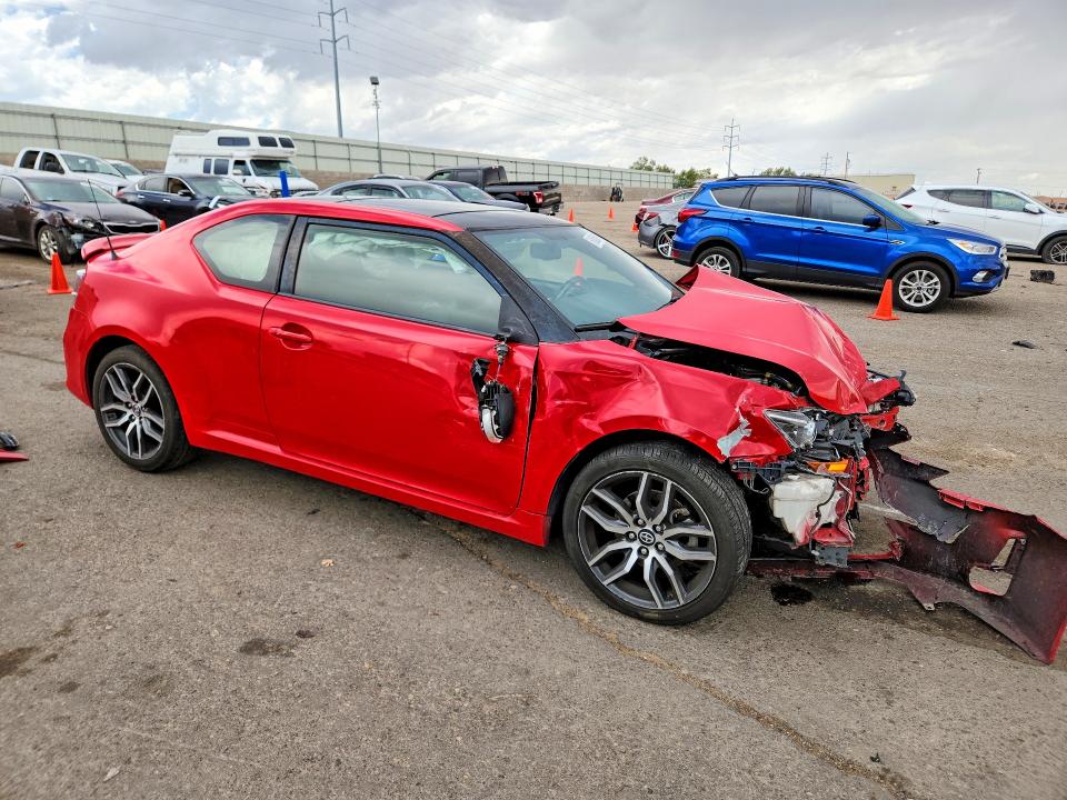 Photo 4 from auction – 2014 SCION TC with VIN JTKJF5C73E3077548