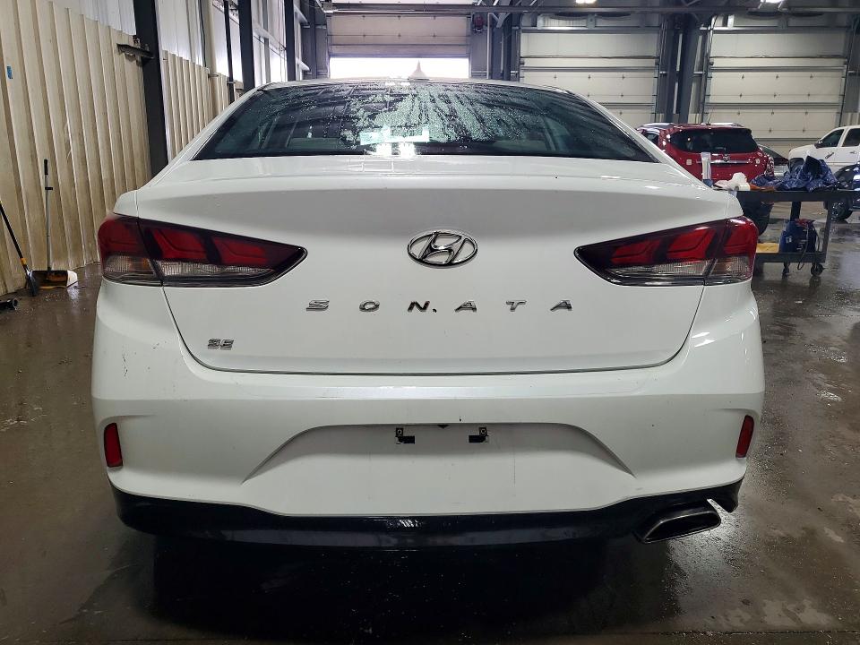 Photo 6 from auction – 2018 HYUNDAI SONATA with VIN 5NPE24AF2JH719524