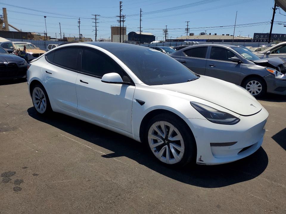 Photo 4 from auction – 2021 TESLA MODEL 3 with VIN 5YJ3E1EA3MF017856