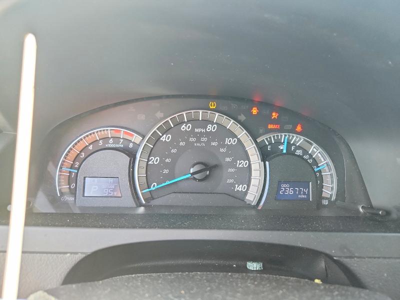 Photo 9 from auction – 2014 TOYOTA CAMRY with VIN 4T1BF1FK0EU826669