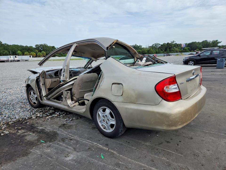 Photo 2 from auction – 2002 TOYOTA CAMRY with VIN 4T1BF32K62U540743