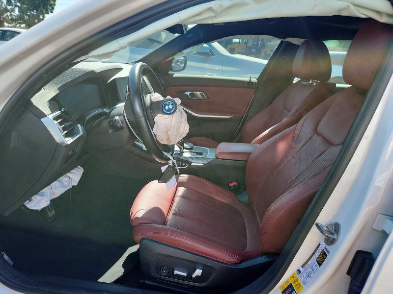 Photo 7 from auction – 2022 BMW 330E with VIN 3MW5P7J05N8C52264
