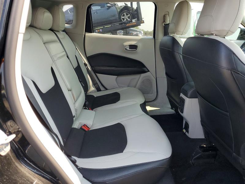 Photo 11 from auction – 2018 JEEP COMPASS with VIN 3C4NJDBB7JT112727