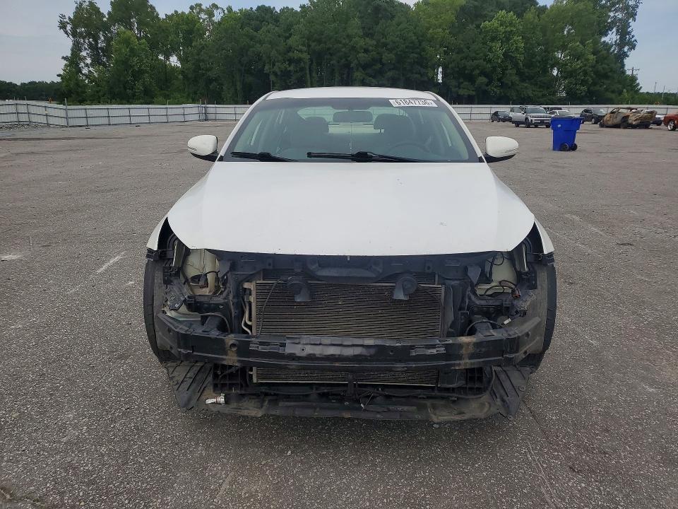 Photo 5 from auction – 2013 KIA OPTIMA with VIN KNAGM4A78D5352111