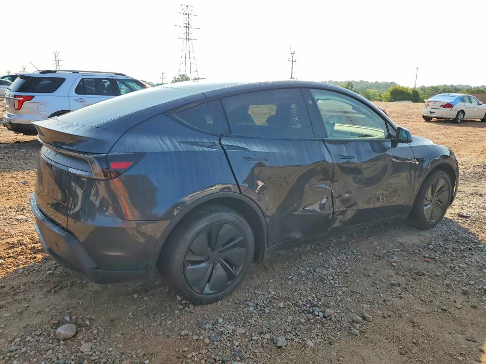 Photo 3 from auction – 2026 TESLA MODEL Y with VIN 7SAYGDEE6TA694855