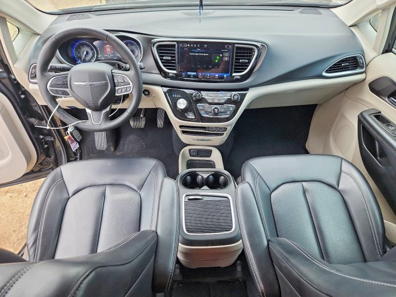 Photo 8 from auction – 2023 CHRYSLER PACIFICA with VIN 2C4RC1BG8PR621517