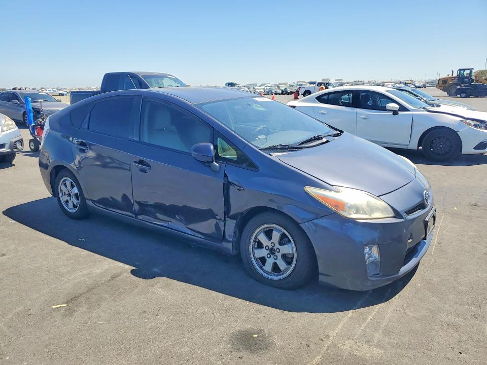 Photo 4 from auction – 2010 TOYOTA PRIUS with VIN JTDKN3DU4A0101701