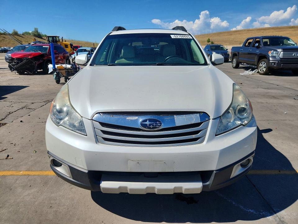 Photo 5 from auction – 2011 SUBARU OUTBACK with VIN 4S4BRDKC7B2364707
