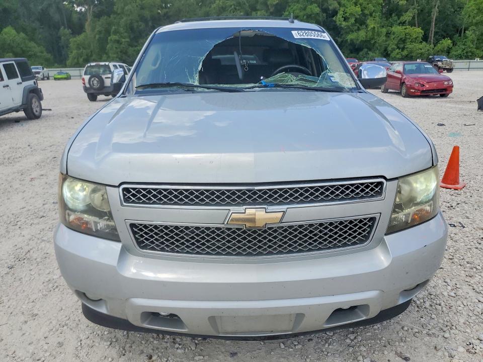 Photo 5 from auction – 2010 CHEVROLET TAHOE with VIN 1GNUCCE03AR219588