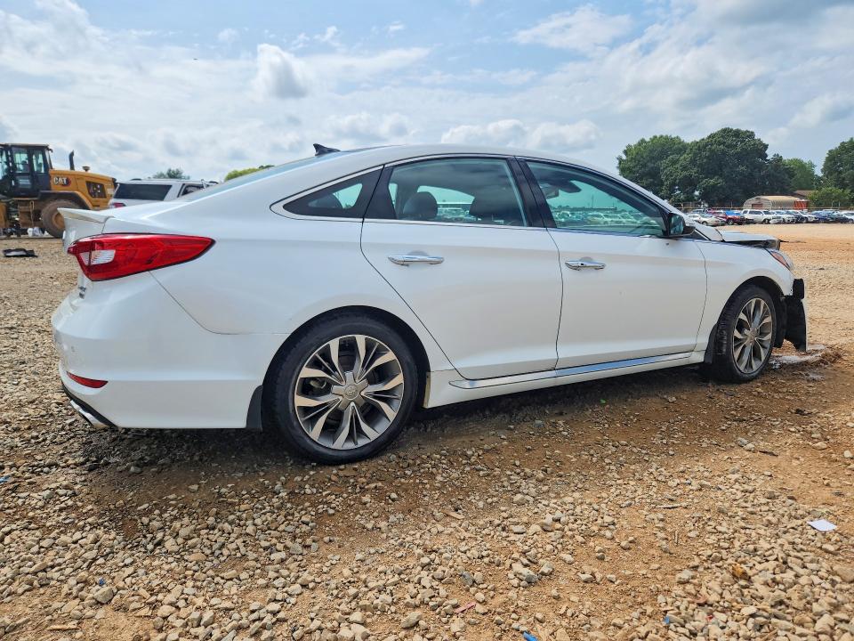 Photo 3 from auction – 2015 HYUNDAI SONATA with VIN 5NPE34AB7FH115744