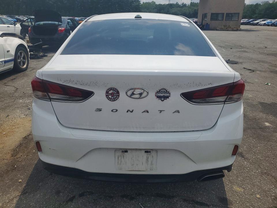 Photo 6 from auction – 2018 HYUNDAI SONATA with VIN 5NPE34AF7JH646194