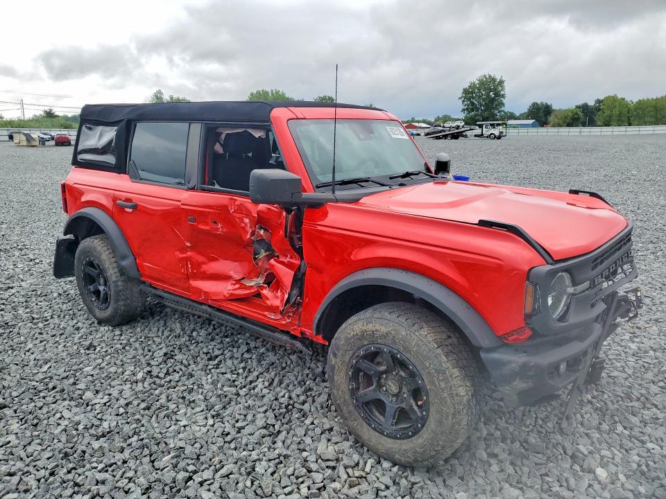 Photo 4 from auction – 2023 FORD BRONCO with VIN 1FMDE5BH5PLB00070