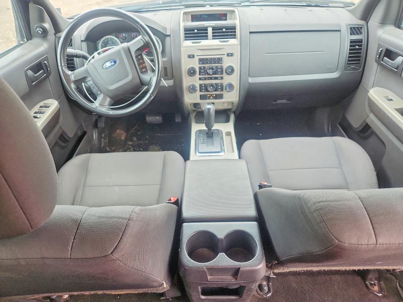 Photo 8 from auction – 2011 FORD ESCAPE with VIN 1FMCU0DG3BKB23898