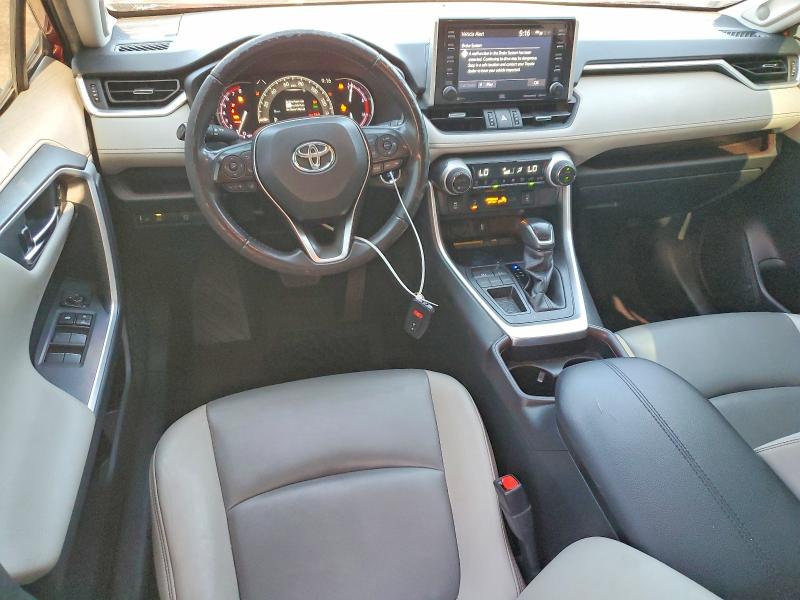 Photo 8 from auction – 2019 TOYOTA RAV4 with VIN JTMY1RFV2KD506867