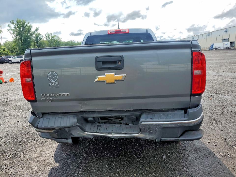 Photo 6 from auction – 2018 CHEVROLET COLORADO with VIN 1GCHSBEA7J1254309