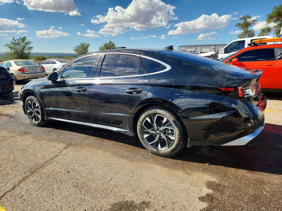 Photo 2 from auction – 2025 HYUNDAI SONATA with VIN KMHL64JA1SA471433