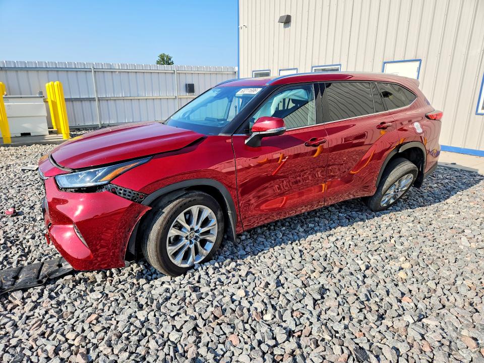 TOYOTA HIGHLANDER 2021 with VIN 5TDDZRBH7MS532721 - Photo from auction