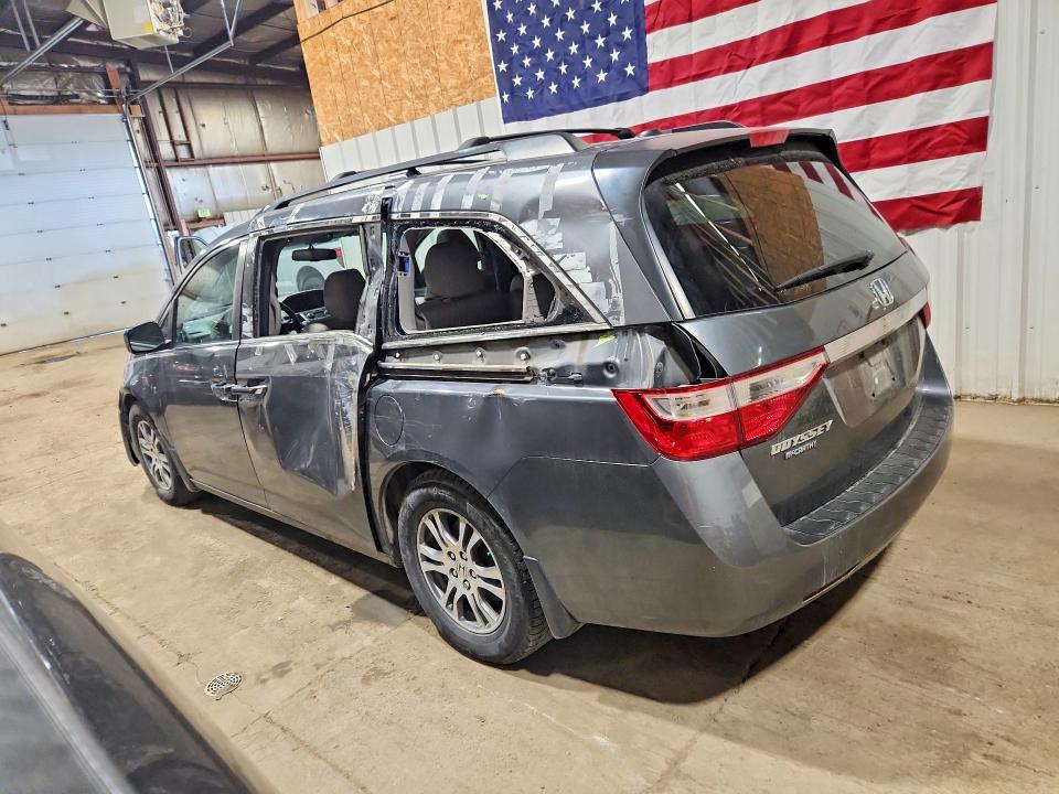 Photo 2 from auction – 2013 HONDA ODYSSEY with VIN 5FNRL5H64DB034020