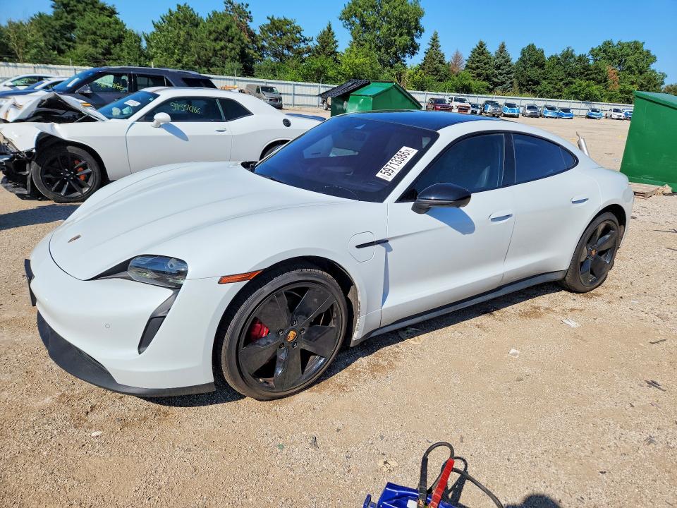 2021 PORSCHE TAYCAN - Търг №59713386