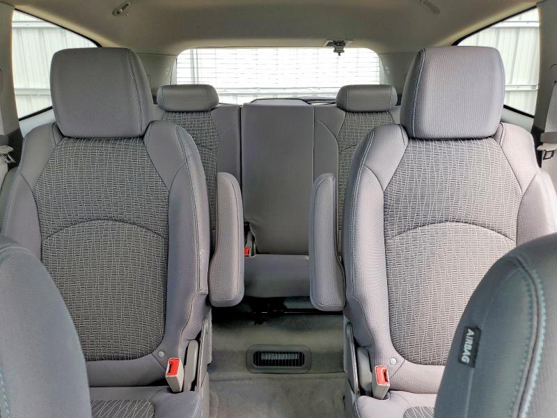 Photo 10 from auction – 2013 CHEVROLET TRAVERSE with VIN 1GNKRGKD0DJ101327