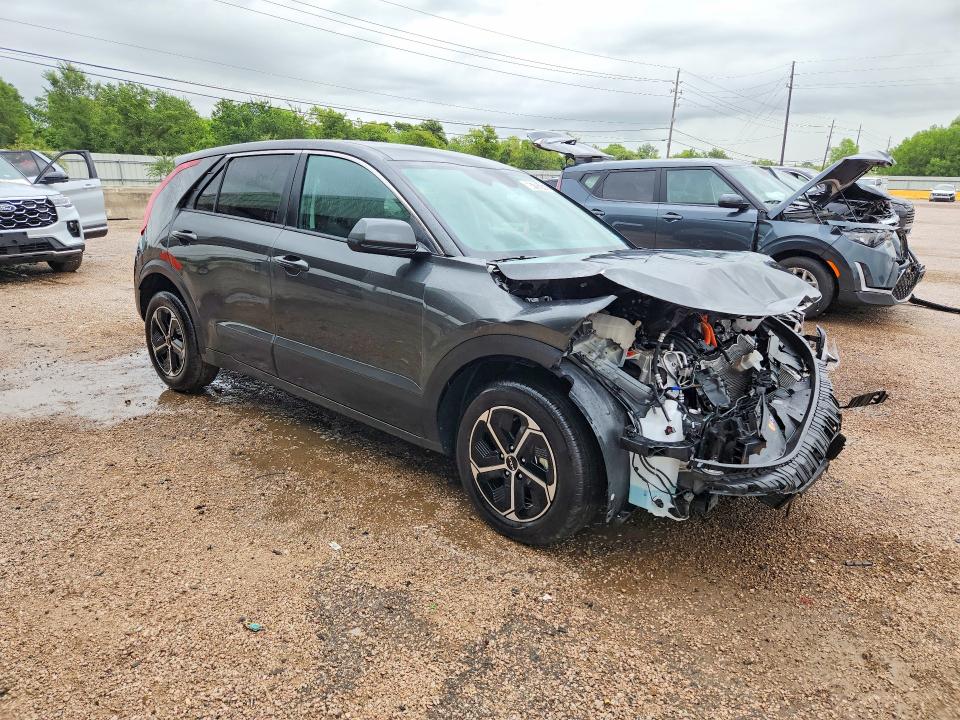 Photo 4 from auction – 2026 KIA NIRO with VIN KNDCP3LE3T5346911