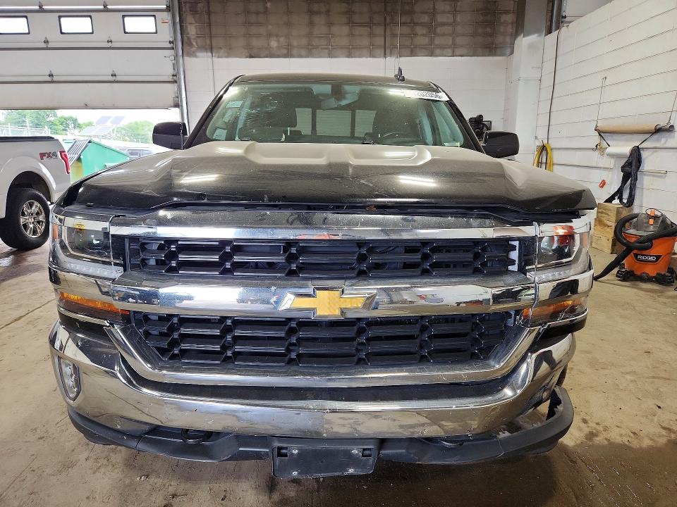 Photo 5 from auction – 2017 CHEVROLET SILVERADO with VIN 3GCUKREC0HG292923