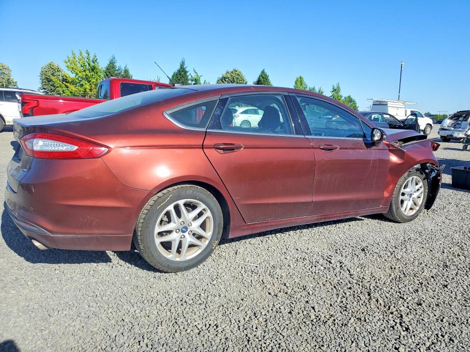 Photo 3 from auction – 2016 FORD FUSION with VIN 3FA6P0H70GR256002