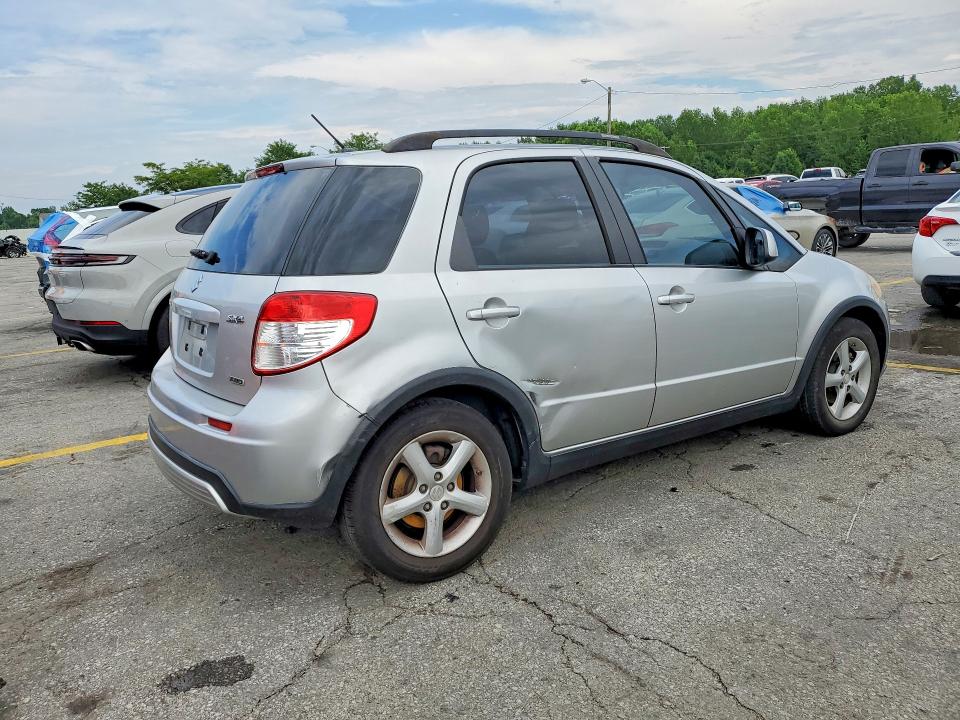 Foto 3 de la subasta – 2007 SUZUKI SX4 con VIN JS2YB413975110318