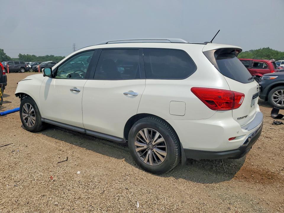 Photo 2 from auction – 2017 NISSAN PATHFINDER with VIN 5N1DR2MM8HC650166