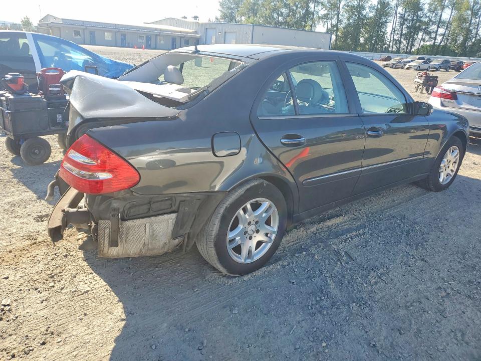 Photo 3 from auction – 2003 MERCEDES-BENZ E with VIN WDBUF65J83A148981