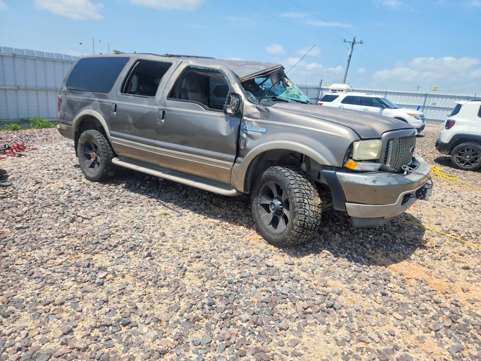 Photo 4 from auction – 2003 FORD EXCURSION with VIN 1FMSU45F83EA42517