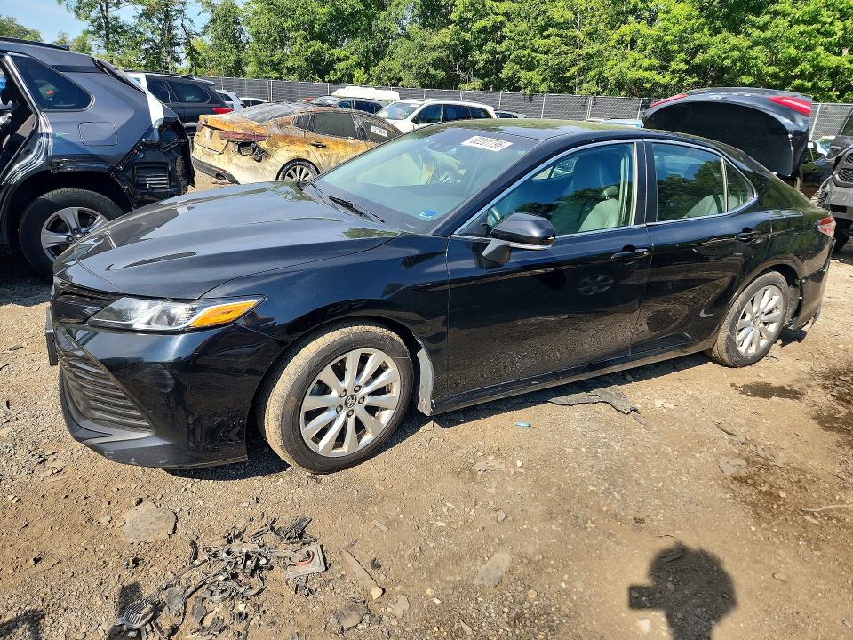 Photo 1 from auction – 2018 TOYOTA CAMRY with VIN 4T1B11HK6JU007798
