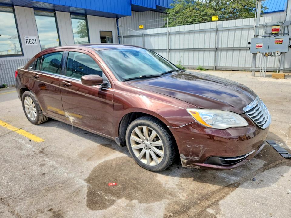 Photo 4 from auction – 2012 CHRYSLER 200 with VIN 1C3CCBBG8CN283110