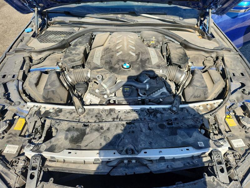 Photo 11 from auction – 2019 BMW M850XI with VIN WBAFY4C57KBX39274