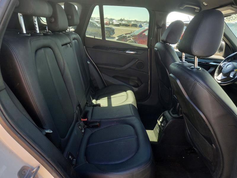 Photo 11 from auction – 2018 BMW X1 with VIN WBXHU7C35J5L08889