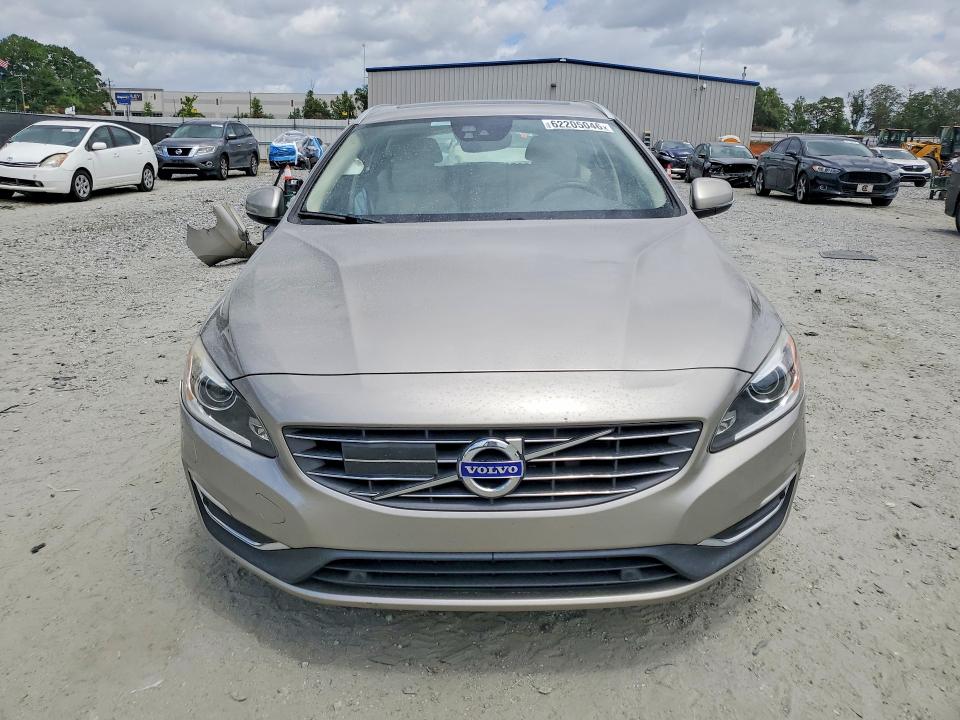 Photo 5 from auction – 2016 VOLVO V60 with VIN YV140MEM1G1306255